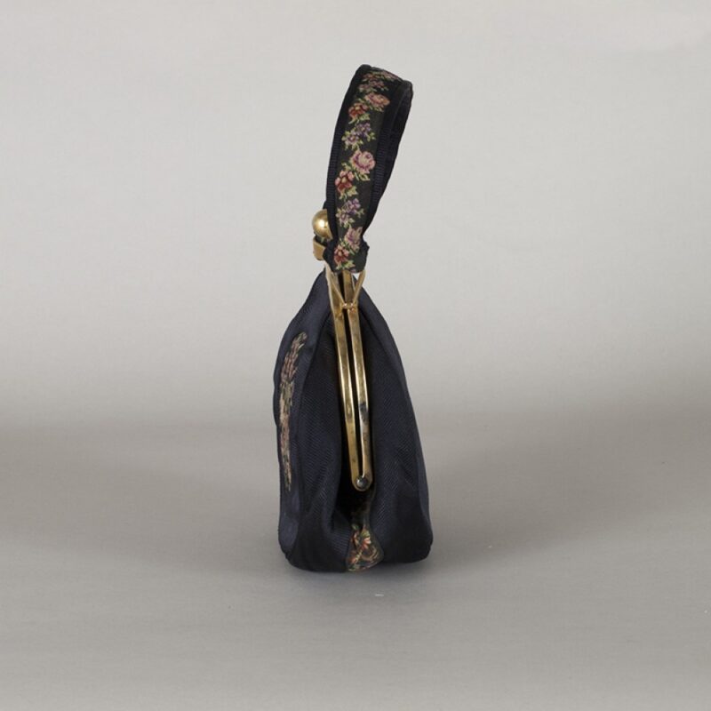 Petit point vintage handbag - Image 5