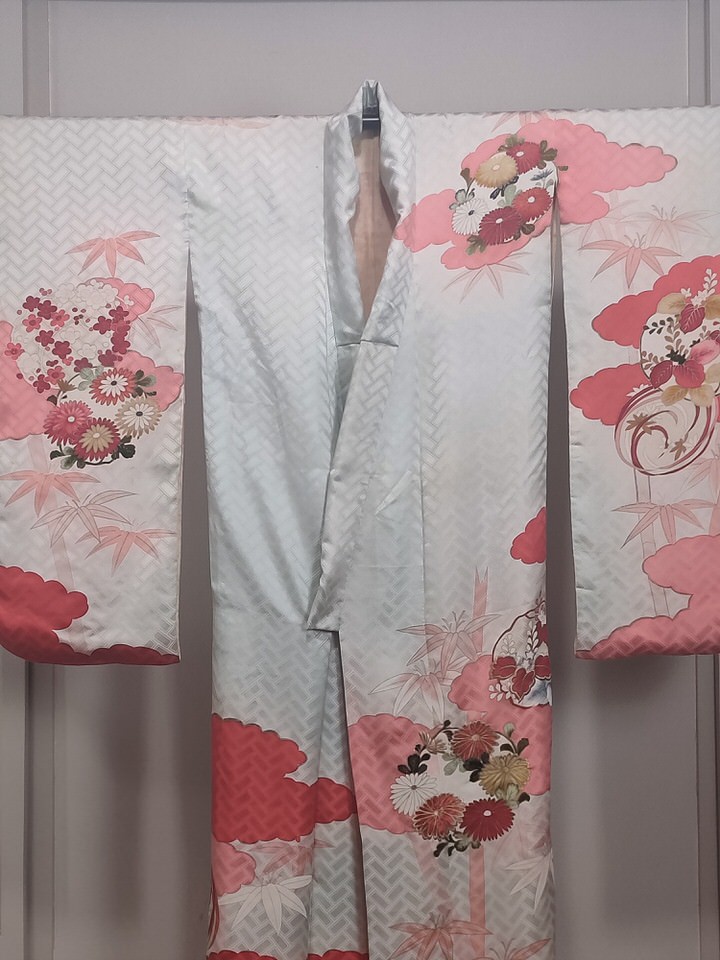 kimono-furiode-vintage-flowers