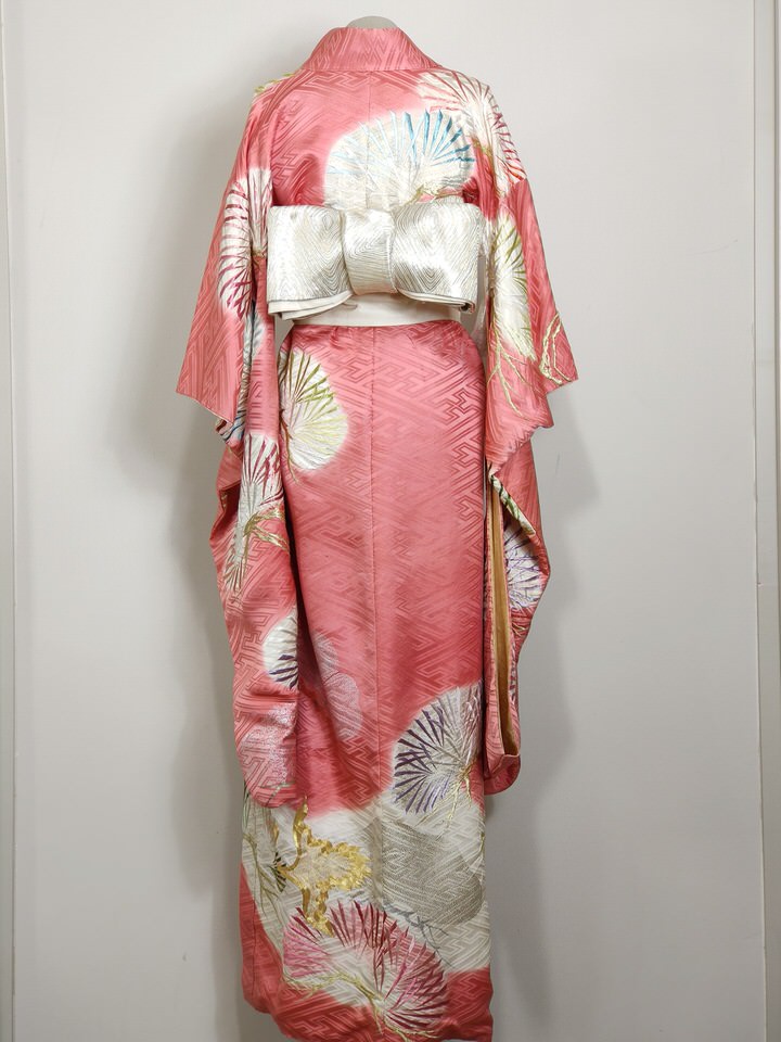 kimono-woman-ceremony