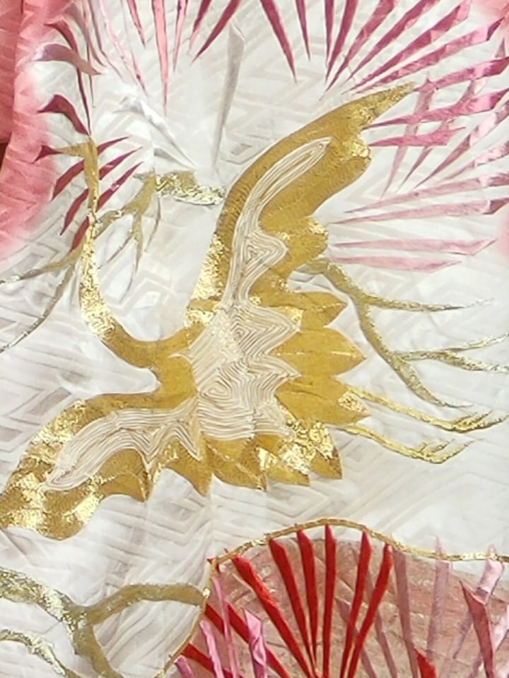 kimono-gold-embroidery