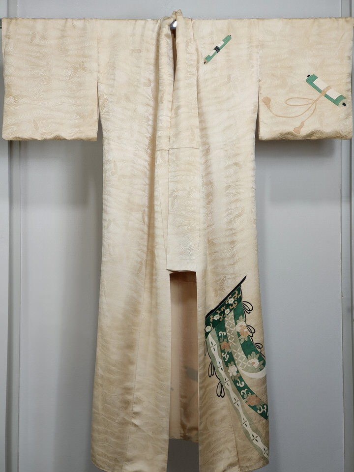 kimono-vintage-silk-woman