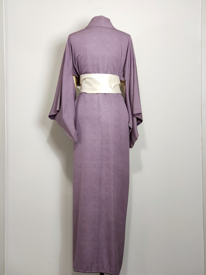 vintage-woman-kimono