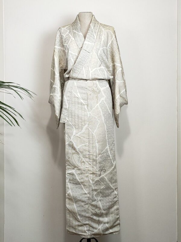 weding-brocade-kimono