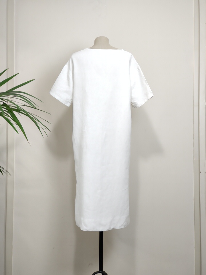 white-linen-short-sleeve-dress