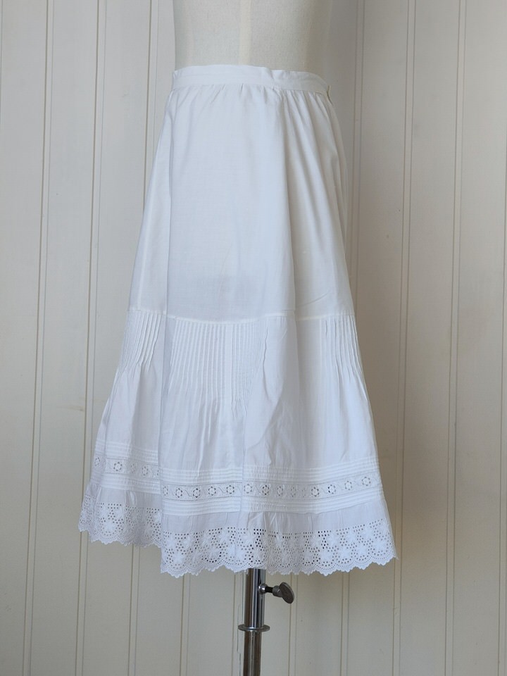 falda-blanca-vintage (1)