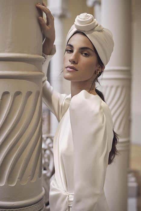 plano-novia-vintage-columnas-1 Vintage wedding dress with buttons Larca