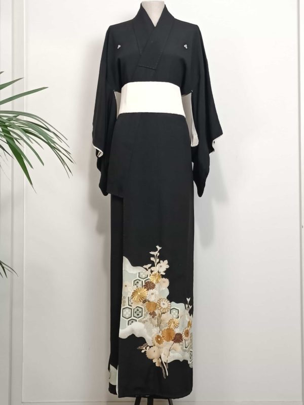 black-kimono-vintage