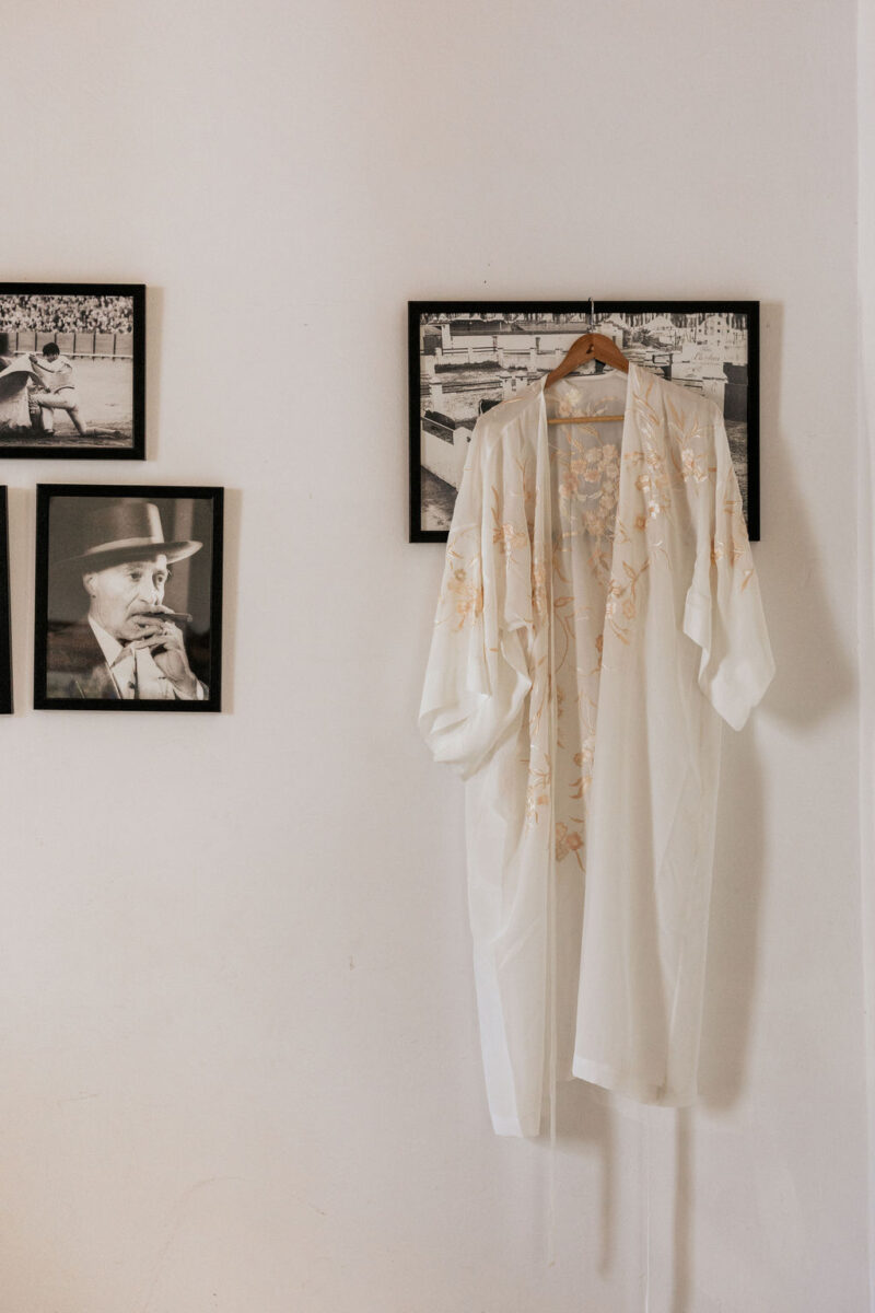 bata de novia bordada kimono
