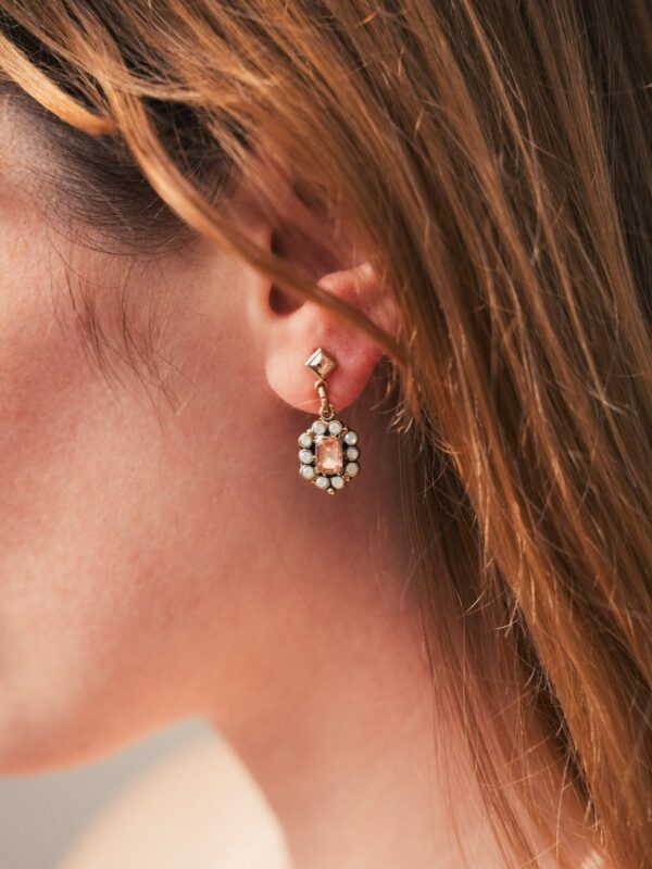 pendientes estilo antiguo dorados