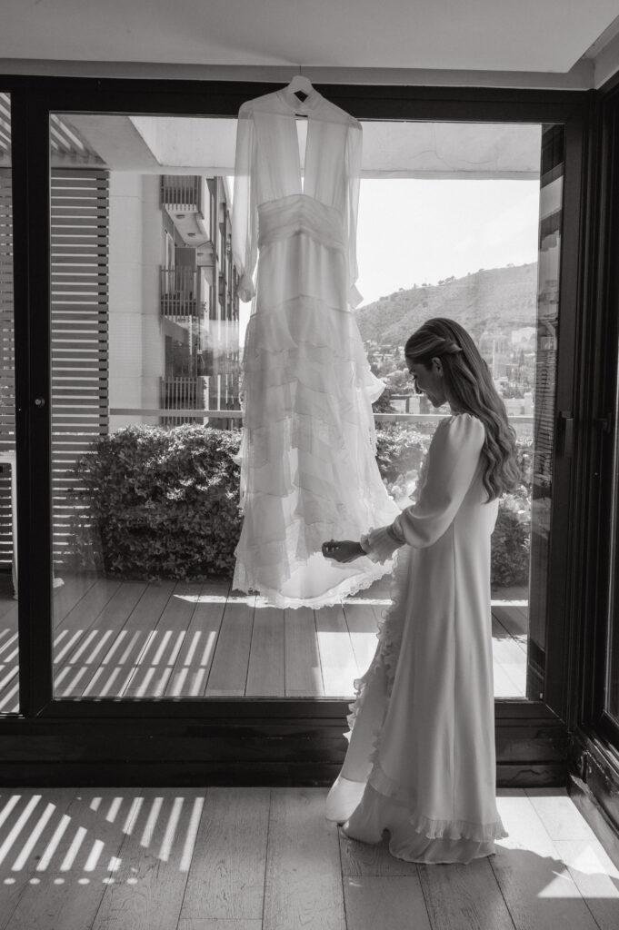 wedding-dress-larca-barcelona-claudia-aurell.jpg