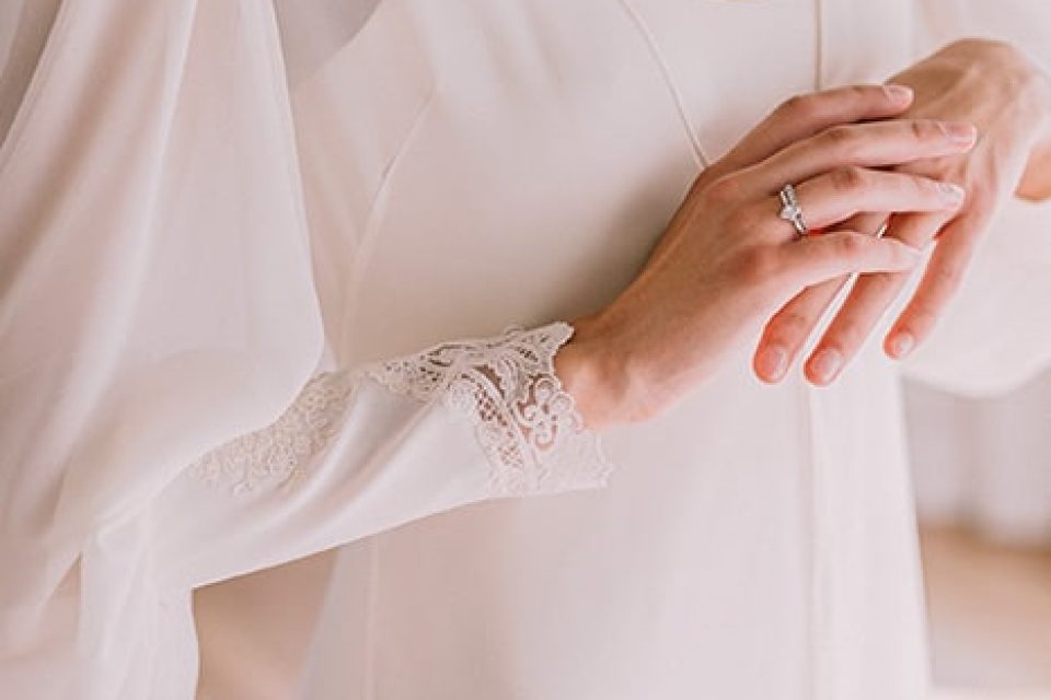 Detalle mangas vestido novia vintage