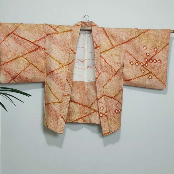 Kimono corto naranja delante