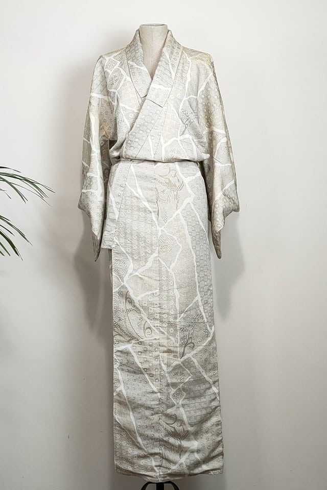 weding-brocade-kimono