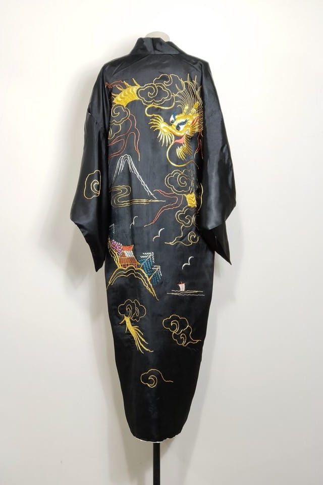 kimono-dragon-embroidery