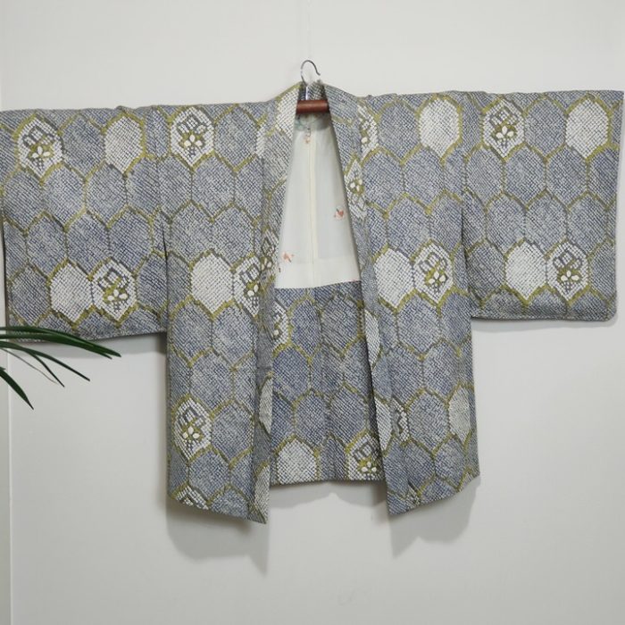 kimono vintage corto gris delante