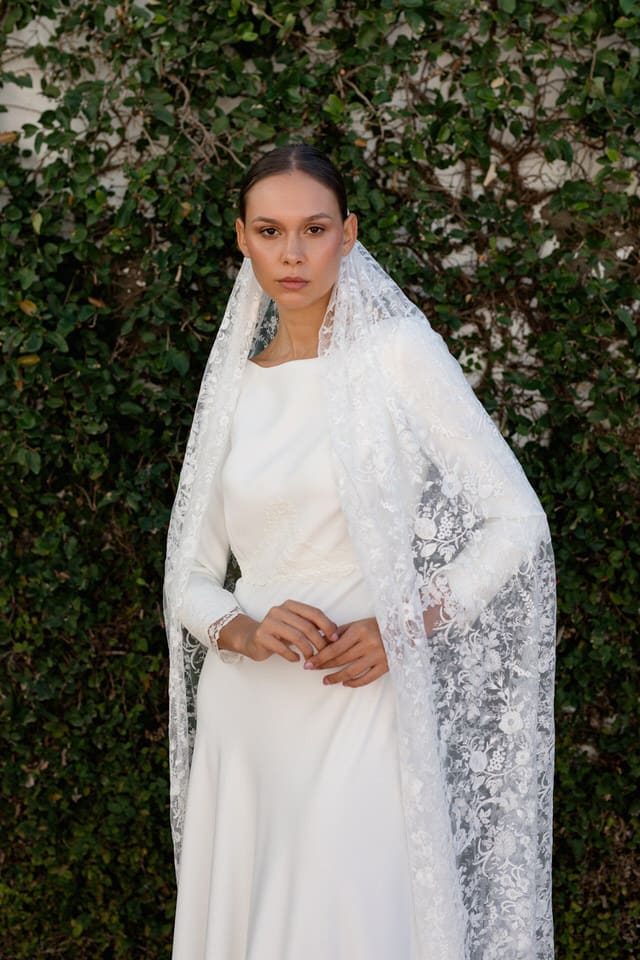 mantilla-rectangular-bordada