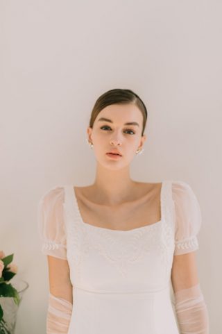 Vestido novia escote delante